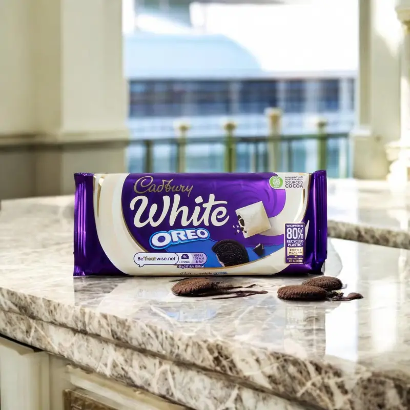 Cadbury White Oreo Chocolate Bar 120g