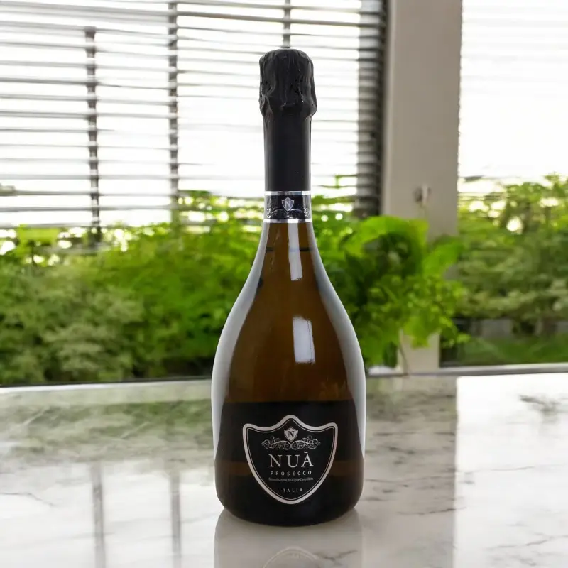 Nua Full Sparkling Prosecco 750ml (Italy)